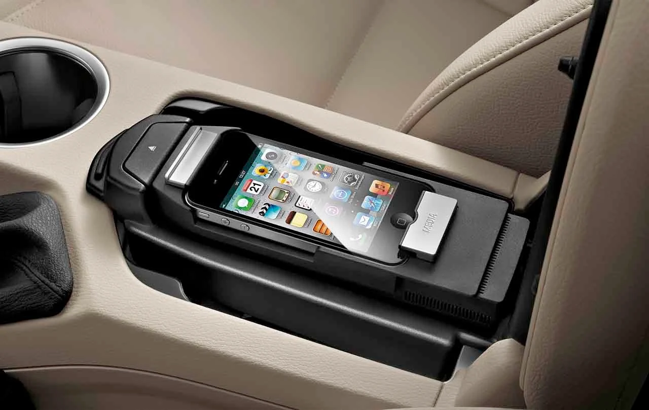 Neuer Snap in Adapter für iPhone 5S mit Außenantennenanbindung