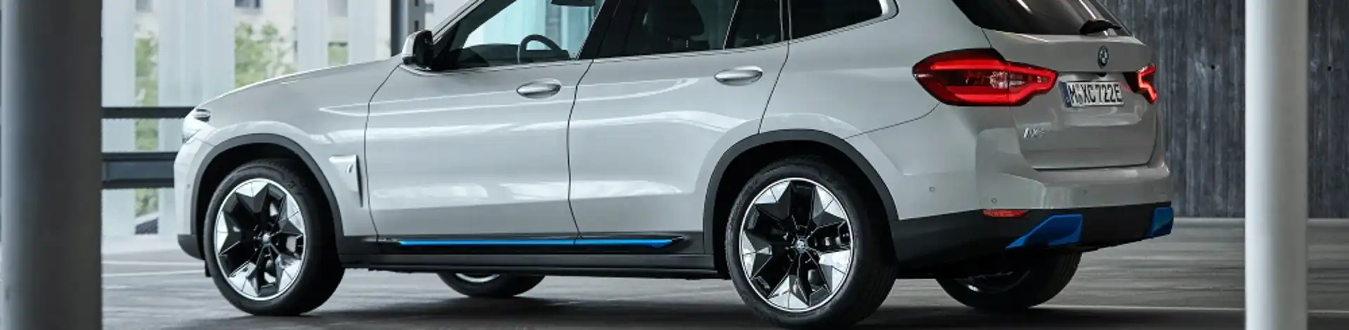 BMW iX3 Radzubehör