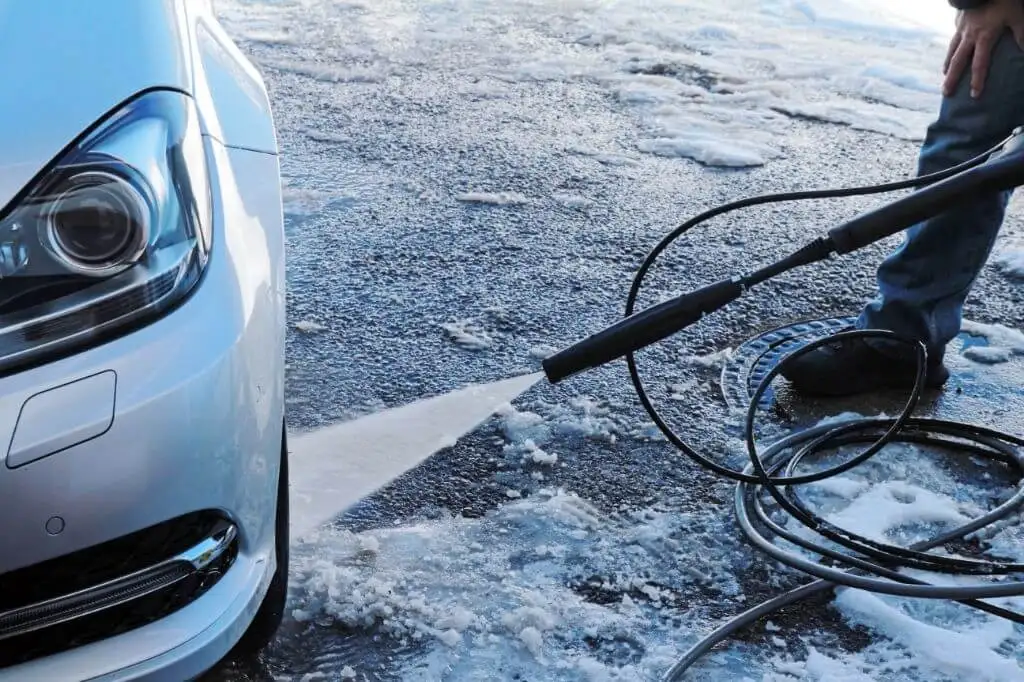 Tipps zur Autowäsche im Winter
