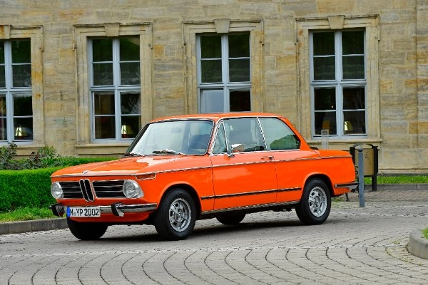 bmw-02-1975