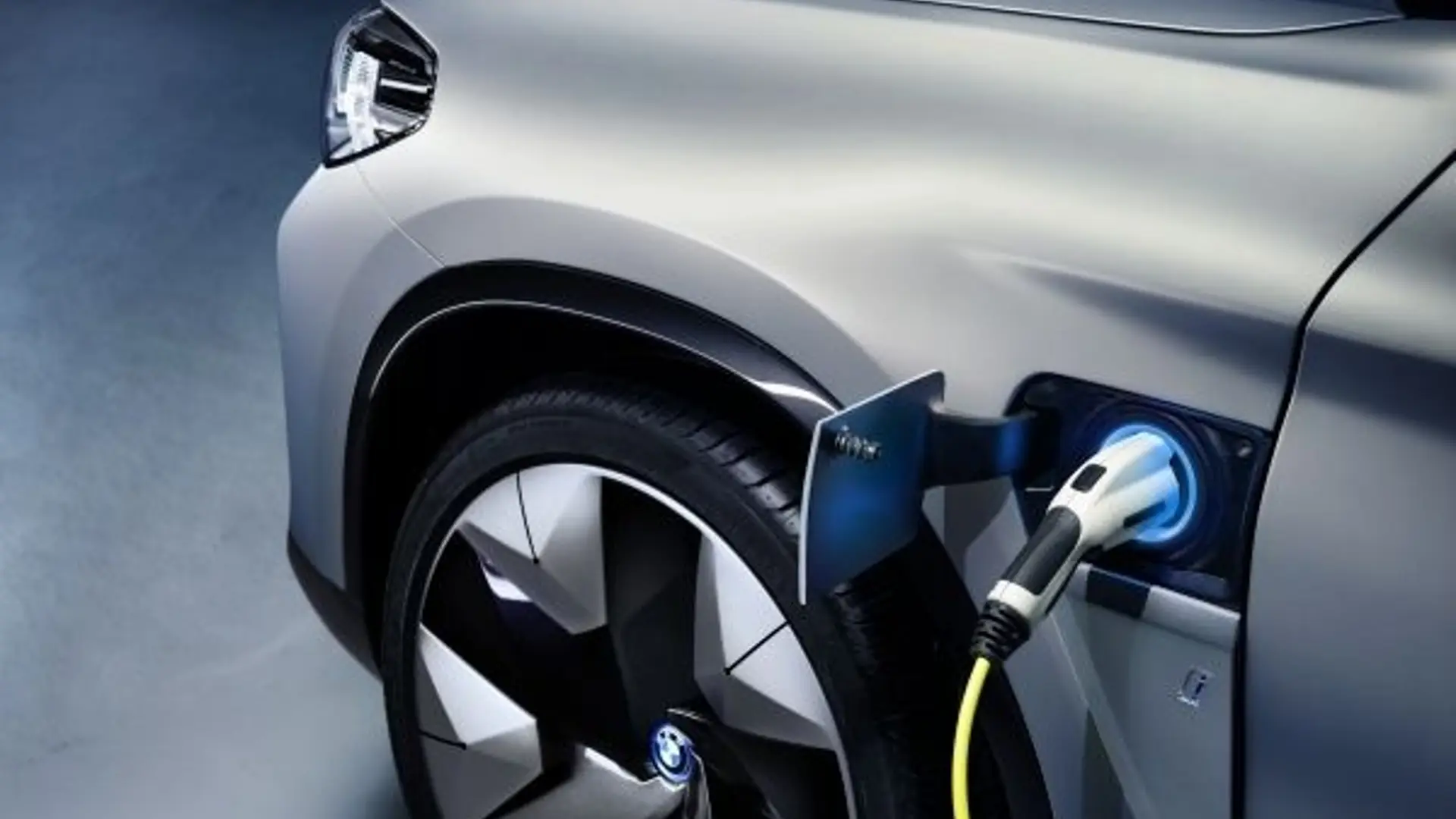BMW Concept iX3 – erster rein elektrischer BMW SUV