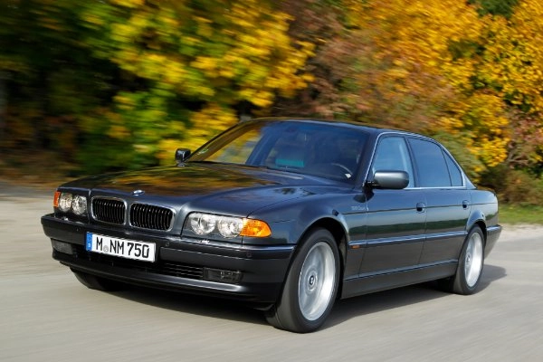 BMW 750il E38