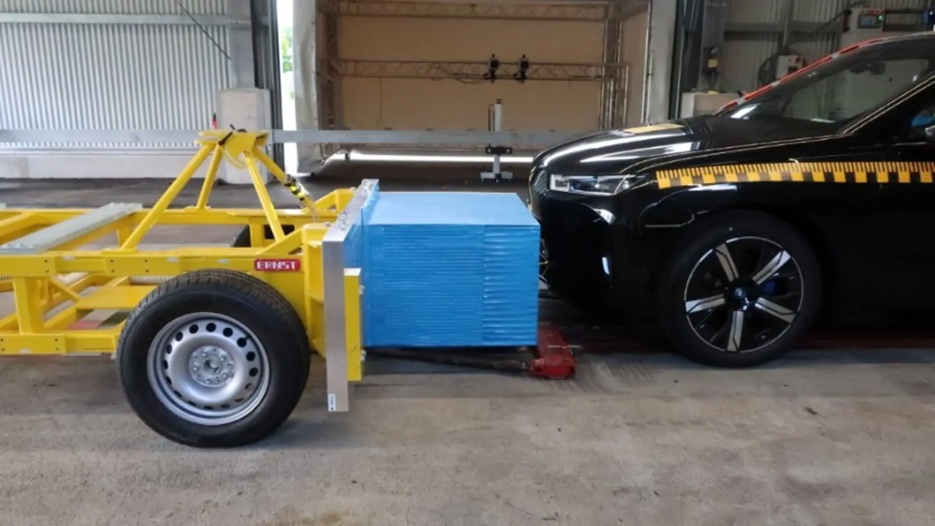 Höchstbewertung bei Euro NCAP Sicherheitsbewertung: BMW iX