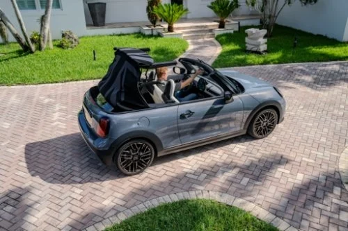 MINI Cabrio 2025