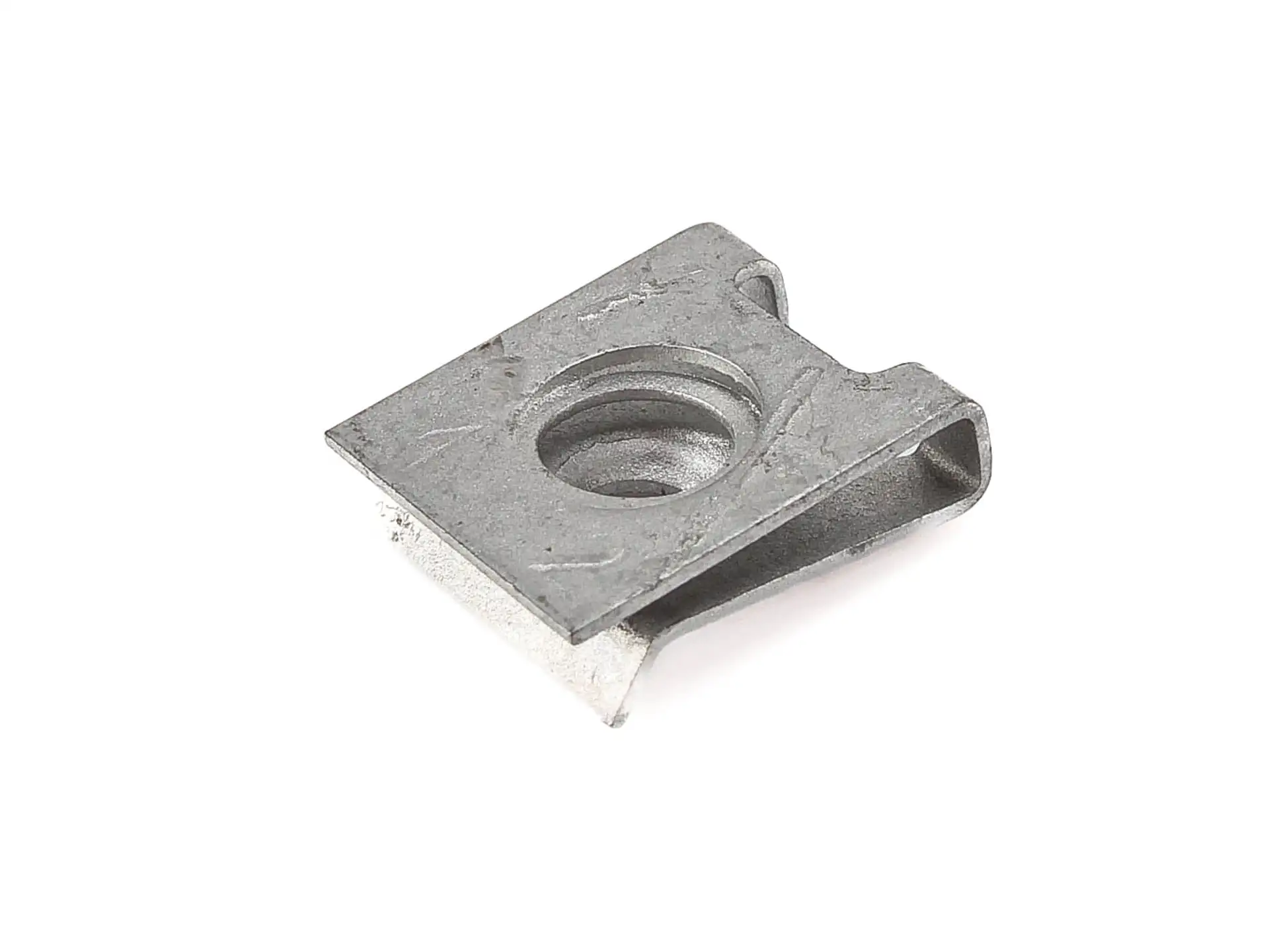 BMW Blechmutter E12 E21 E23 E24 E28 E30 E31 E32 E34 E36 E38 E39 E46 E52 E53 E60 E61 E63 E64 E65 E66 E70 E71 E72 E81 E82 E83 E84 E85 E86 E87 E88 E89 E90 E91 E92 E93 F01 F02 F04 F06 F07 F10 F11 F12 F13 F15 F16 F20 F21 F22 F23 F25 F26 F30 F31 F32 F33 F34 F36