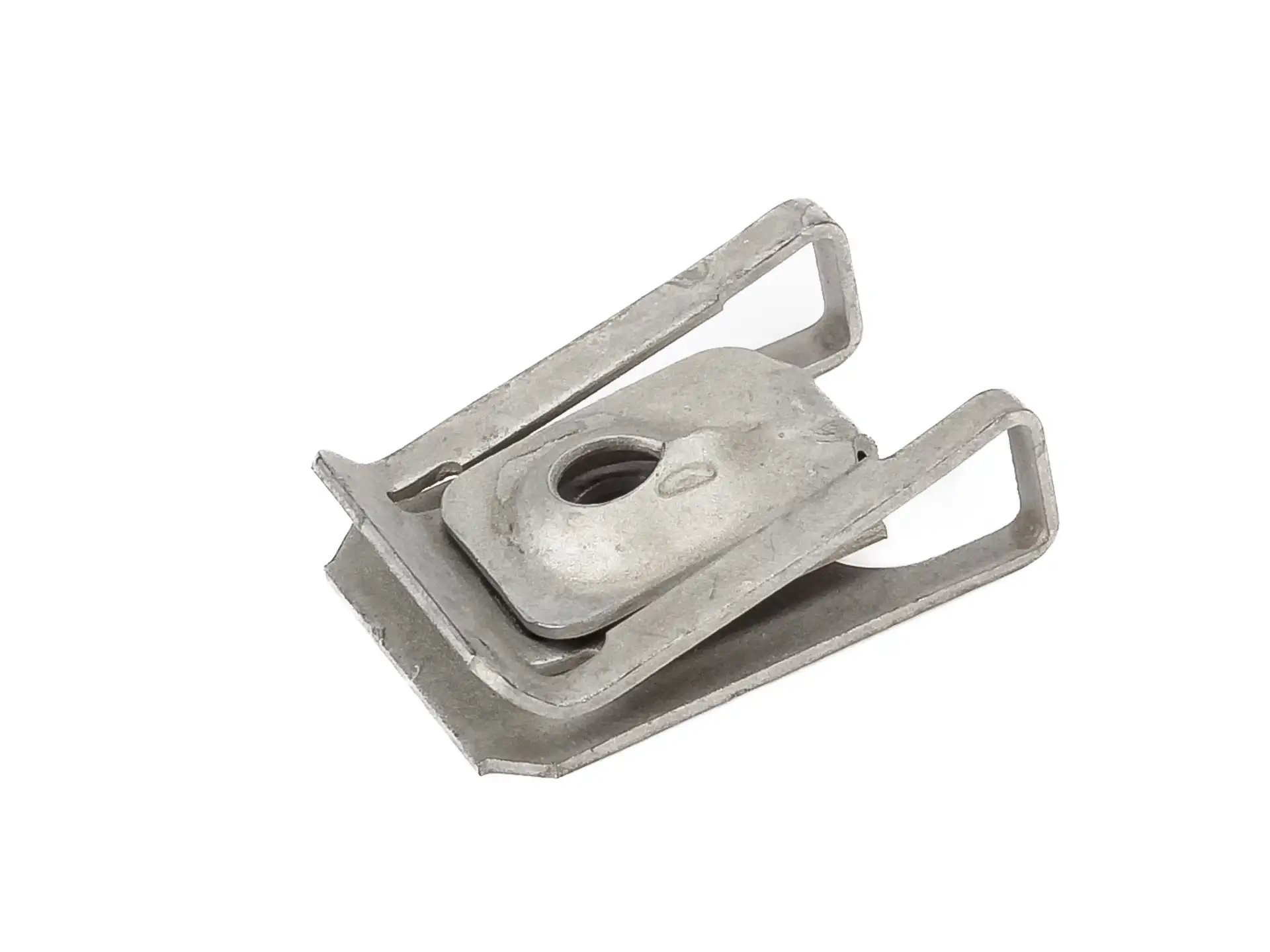 BMW C-Clip Mutter selbstsichernd ST 4.8 -ZNS3 E60 E61 E63 E64 E70 E71 E72 E81 E82 E83 E84 E85 E86 E87 E88 E89 E90 E91 E92 E93 F01 F02 F06 F07 F10 F11 F12 F13 F15 F16 F25 F26 F30 F31 F85 F86 F95 F96 G05 G06 G07 R60 R61 07147154447