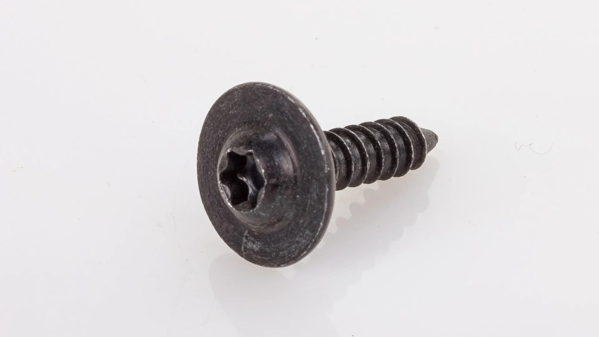 BMW Linsenschraube PT4X16 07149197038-2