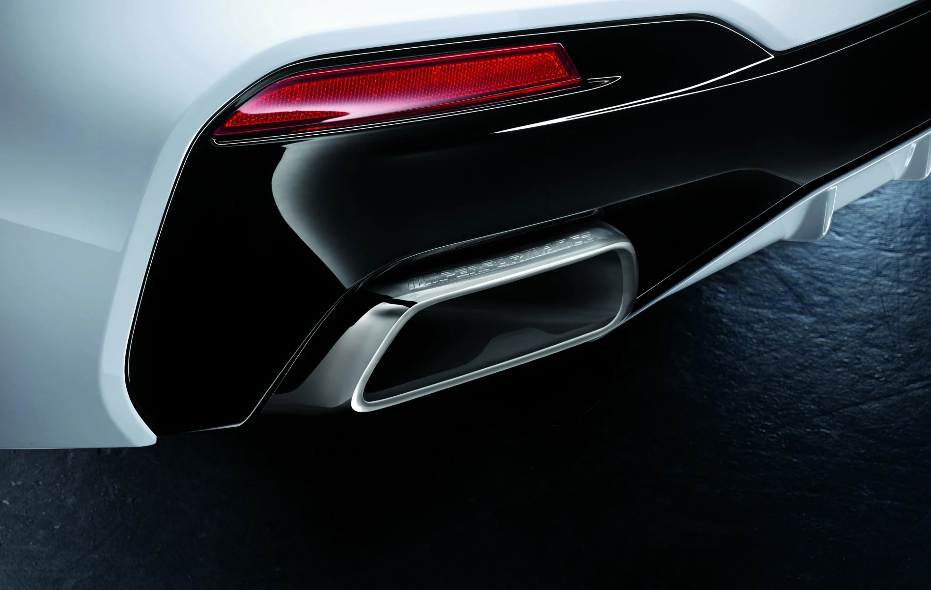 BMW M Performance Satz Endrohrblenden Chrom 5er G30 G31 