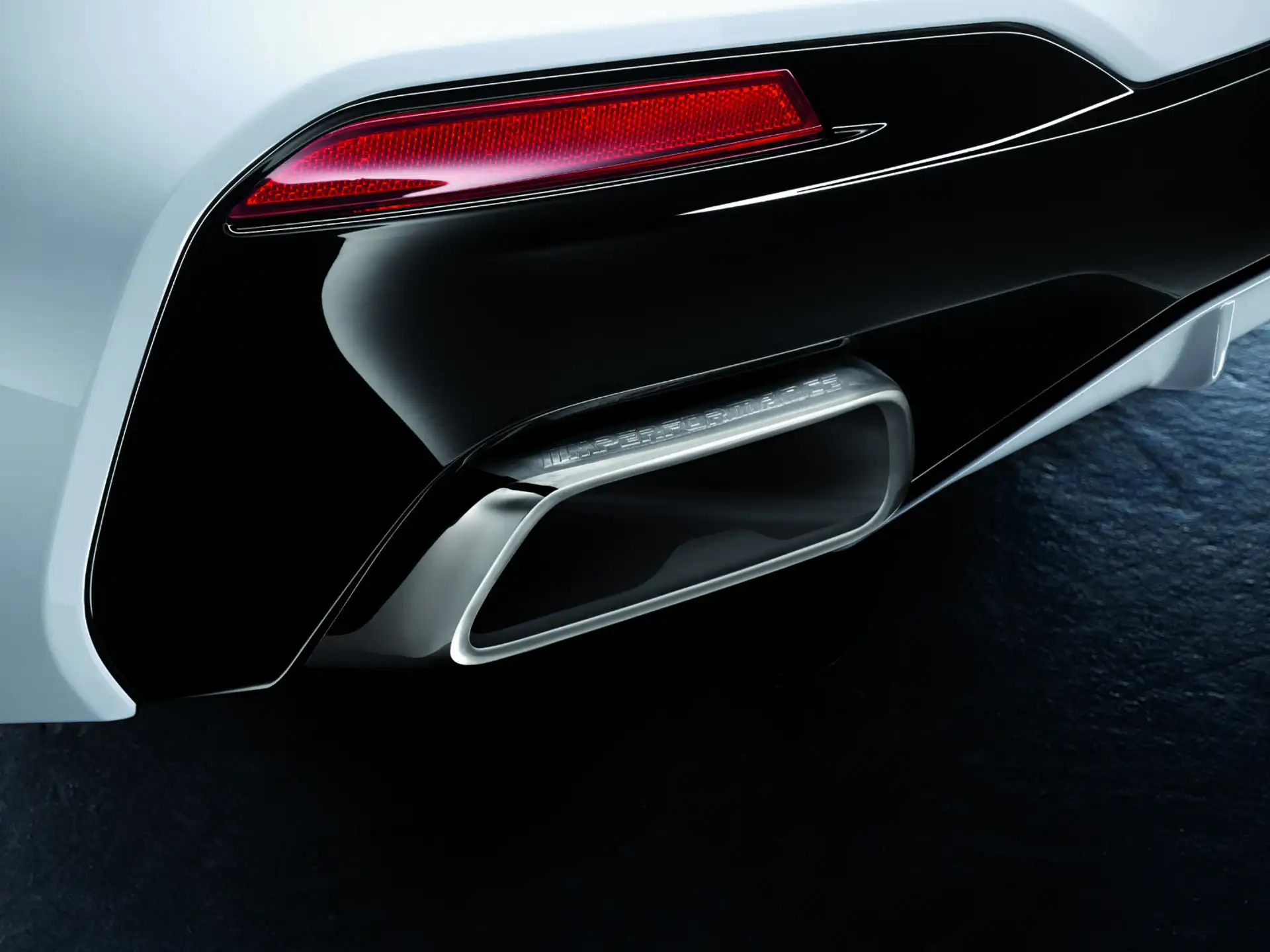 BMW M Performance Satz Endrohrblenden Chrom 5er G30 G31