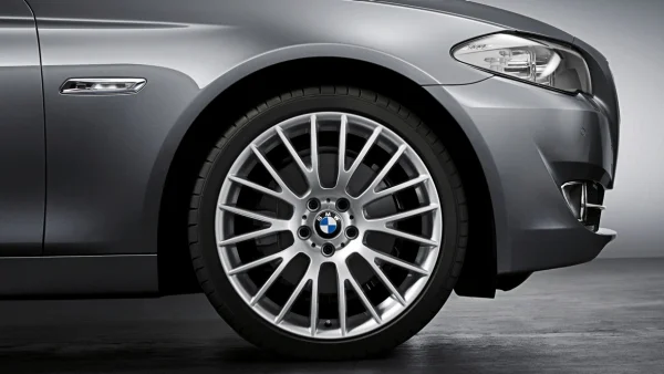 BMW Alufelge Kreuzspeiche 312 silber 8,5Jx20 ET33 5er F10/F11 6er F06/F12/F13