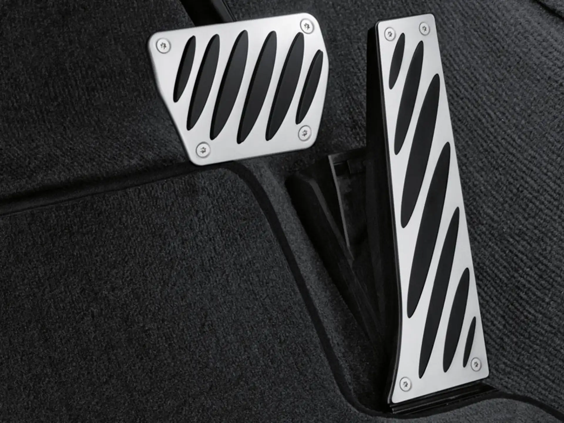 BMW Performance Alu-Pedalauflagen 1er E81 E82 E87 E88 3er E46 E90 E91 E92 E93 5er E39 E60 E61 7er E65 E66 X1 E84 X3 E83 F25 X5 E53 E70 X6 E71 E72 Z4 E89