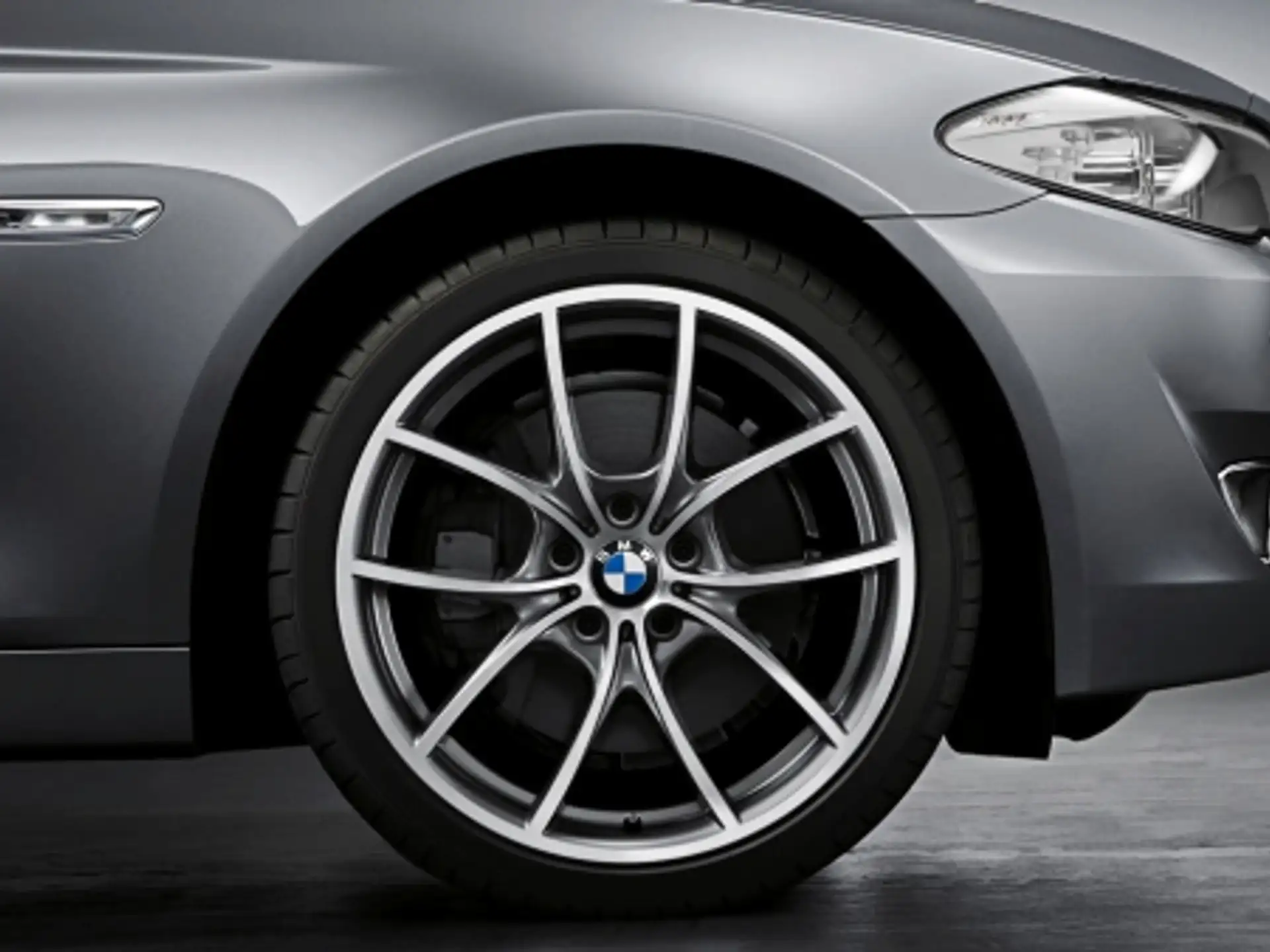 BMW Alufelge V-Speiche 356 ferricgrey/glanzgedreht 8,5Jx20 ET33 5er F10/F11 6er F06/F12/F13