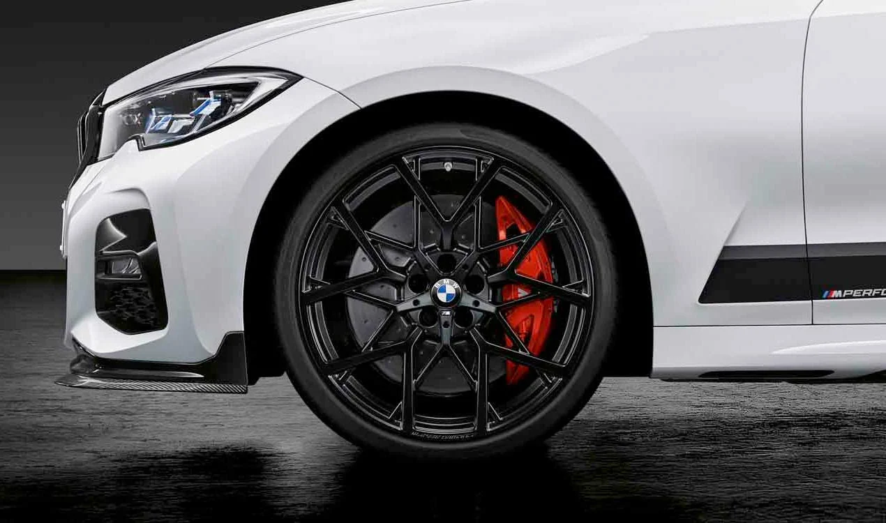BMW Sommerkompletträder M Performance Y-Speiche 795 bicolor (jetblack matt / glanzgefräst) 20 Zoll RDCi 2er G42 3er G20 4er G22 Pirelli (Mischbereifung)