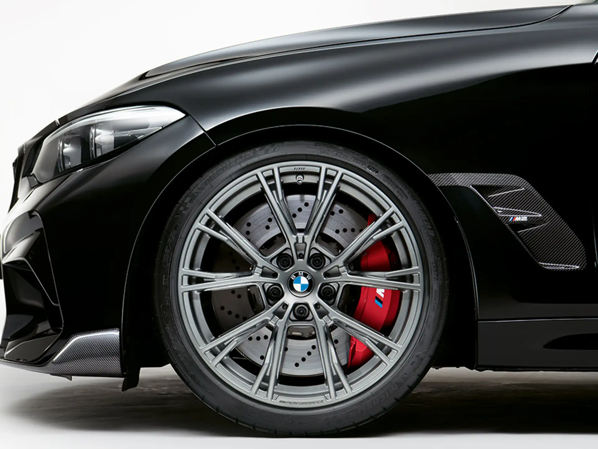 BMW Sommerkompletträder M Performance Y-Speiche 1111M magnesit 19 Zoll RDCi M2 F87 Michelin (Mischbereifung)