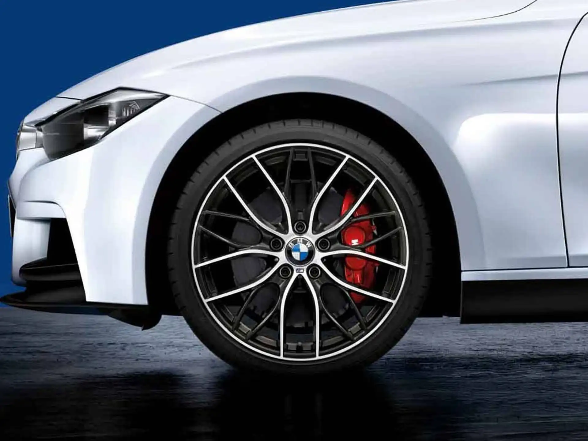 BMW Sommerkompletträder M Performance Doppelspeiche 405 bicolor (orbitgrey / glanzgedreht) 20 Zoll RDCi 3er F30 F31 4er F32 F33 F36 Pirelli (Mischbereifung)