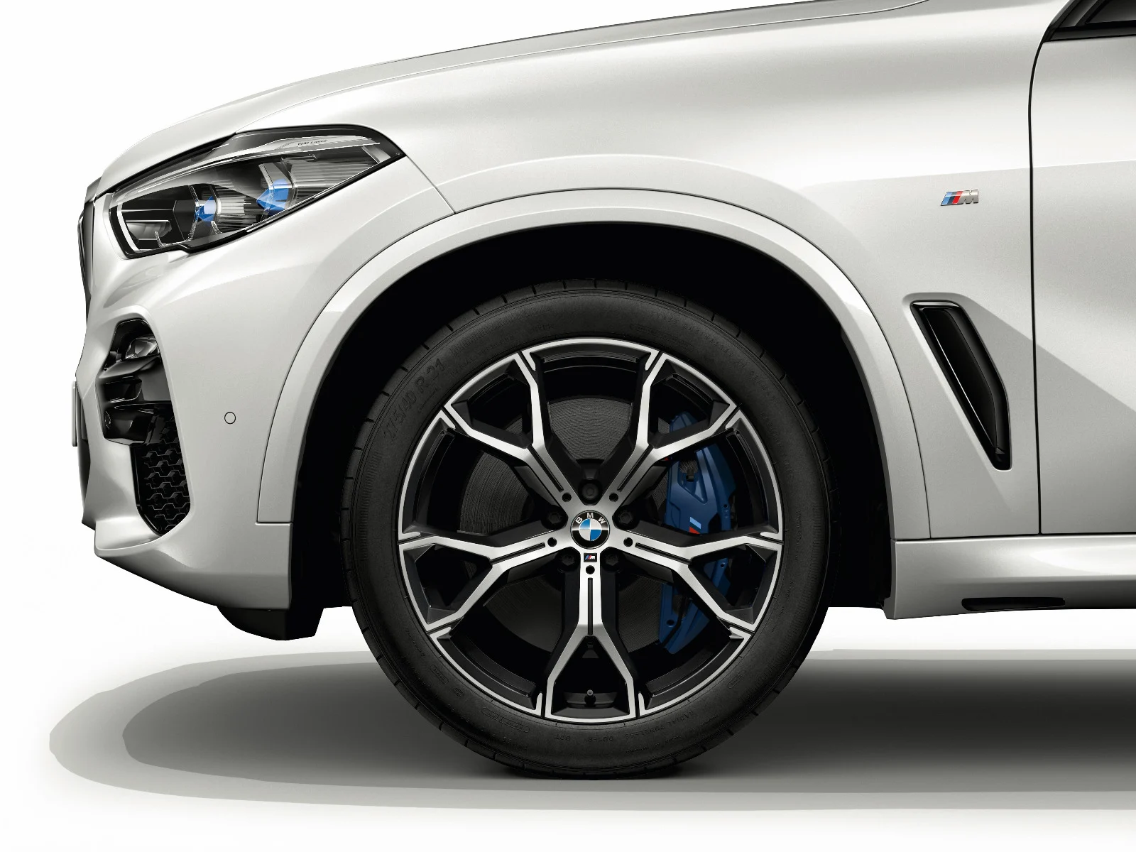 BMW Winterkompletträder M Y-Speiche 741M bicolor (orbit grey/hochglanzpoliert) 21 Zoll RDCi X5 G05 LCI X6 G06 LCI Pirelli (Mischbereifung)