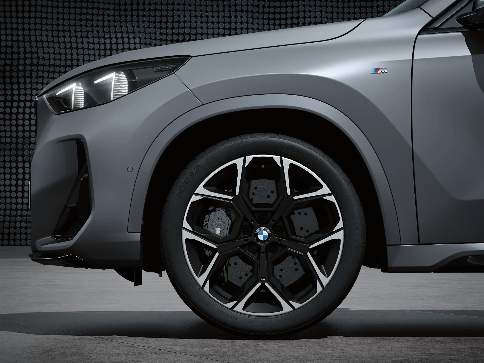 BMW Winterkompletträder M Y-Speiche 872M bicolor (jet black matt/hochglanzpoliert) 20 Zoll RDCi X1 U11 X2 U10 Pirelli