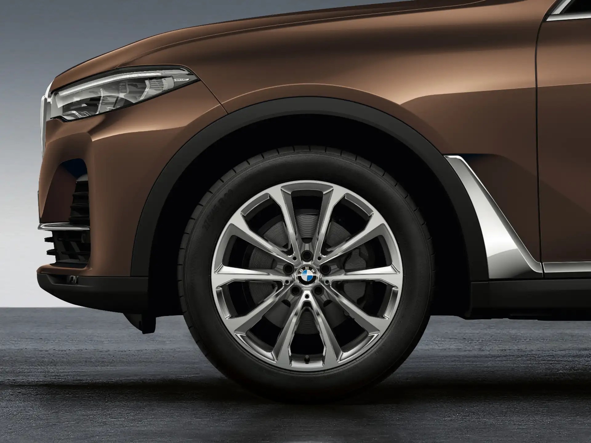 BMW Winterkompletträder V-Speiche 750 reflex silver 20 Zoll RDCi X7 G07 LCI Continental