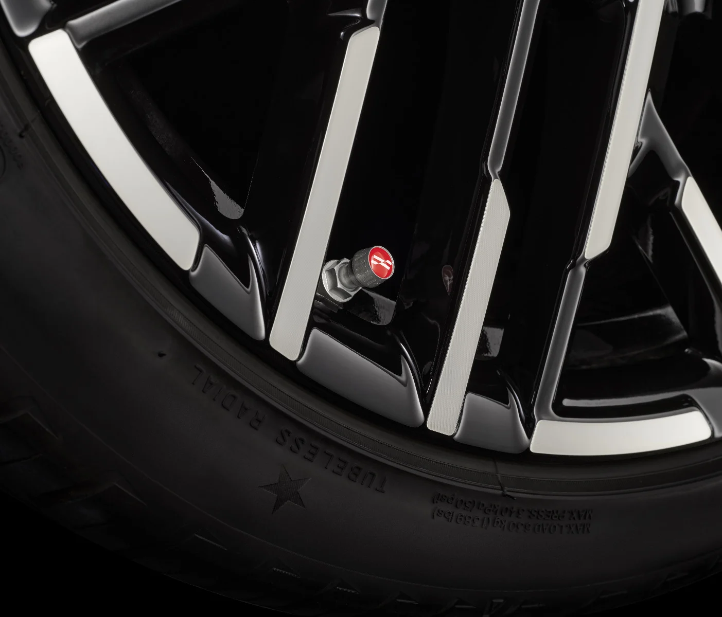MINI Ventilkappen JCW Logo