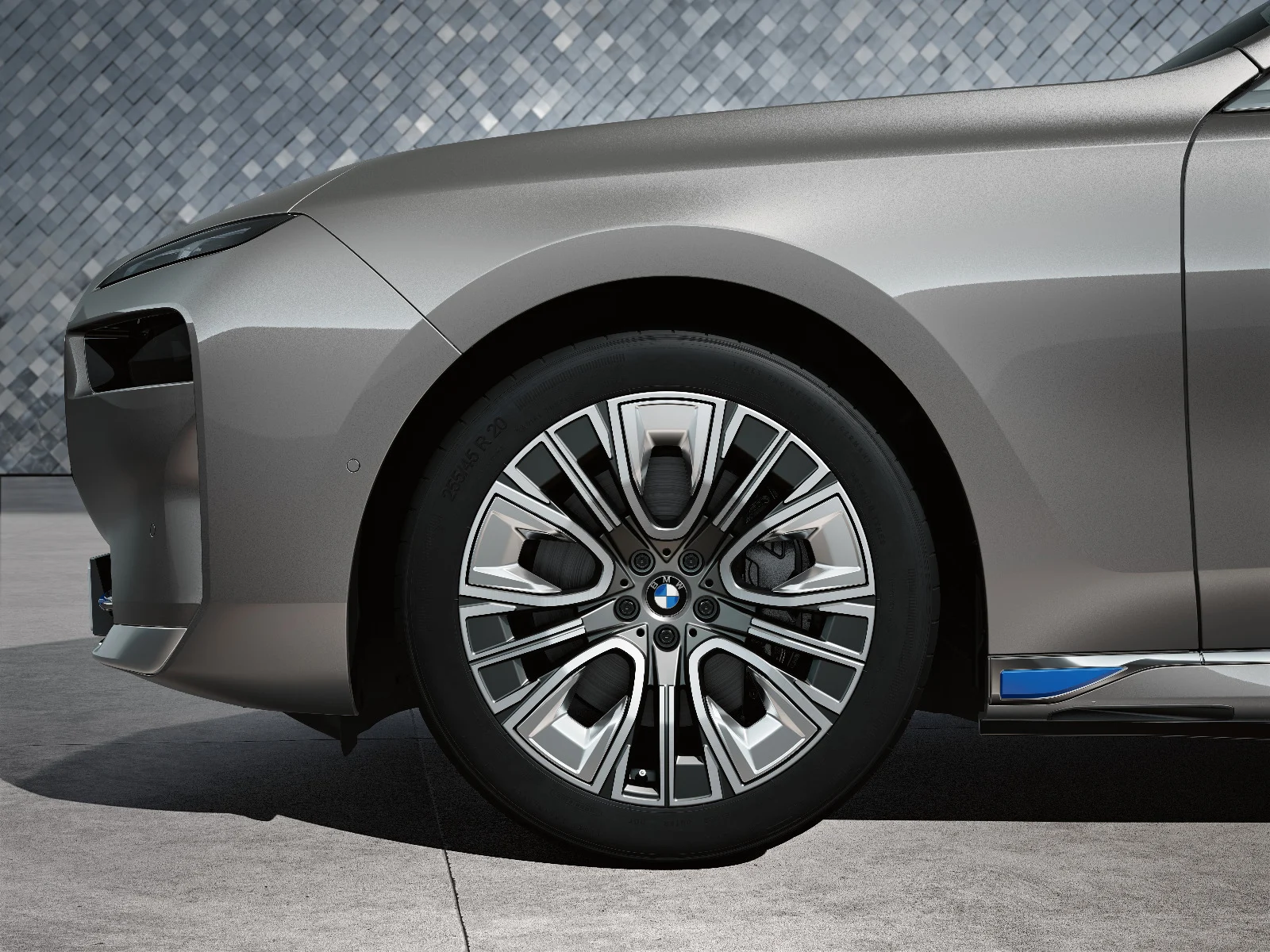 BMW Winterkompletträder Aerodynamic 906 bicolor (gunmetal grey/hochglanzpoliert) 20 Zoll RDCi 7er G70 X3 G45 Pirelli (Mischbereifung)