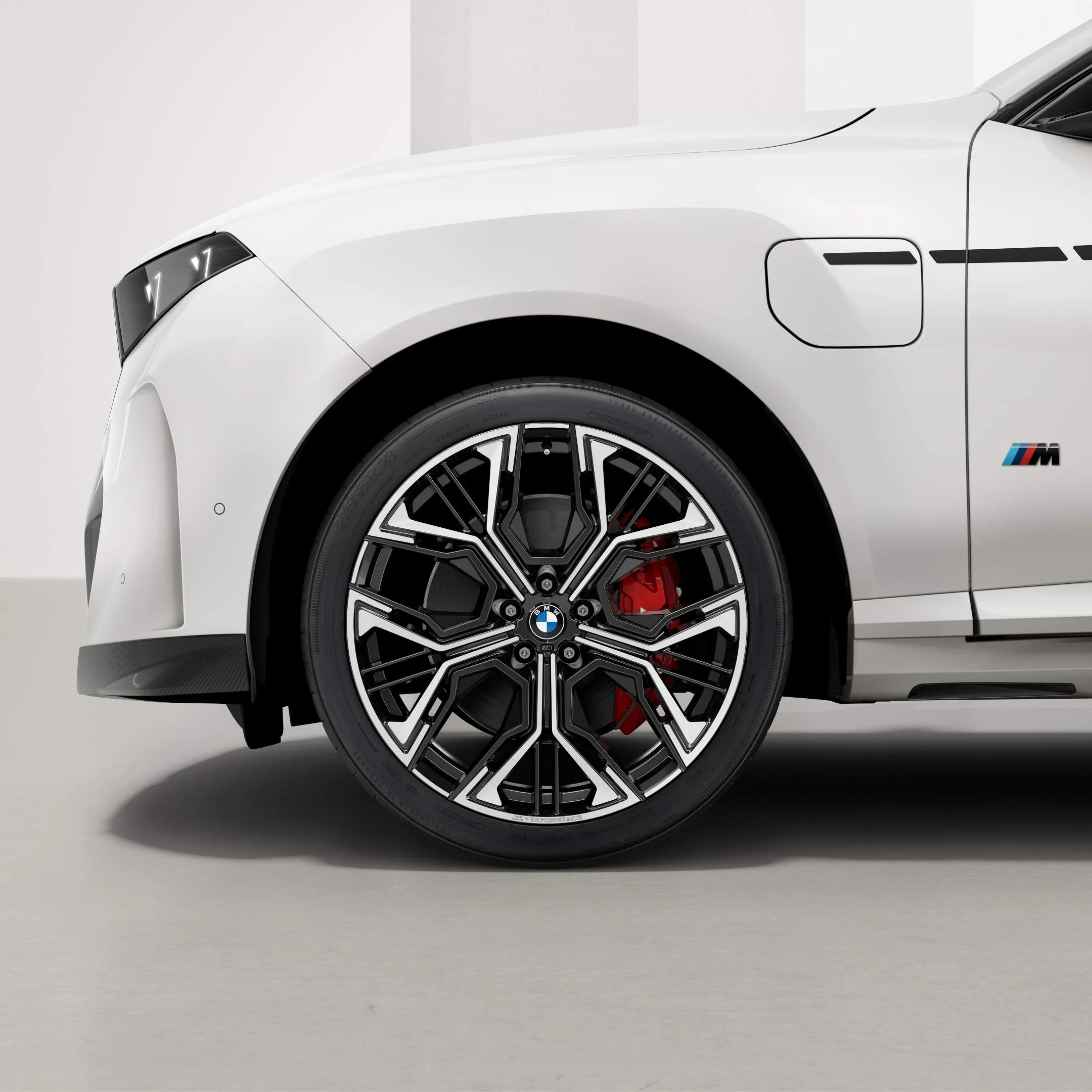 BMW Winterkompletträder M Performance Y-Speiche 1110M jet black uni 23 Zoll RDCI (Mischbereifung) X5 G65