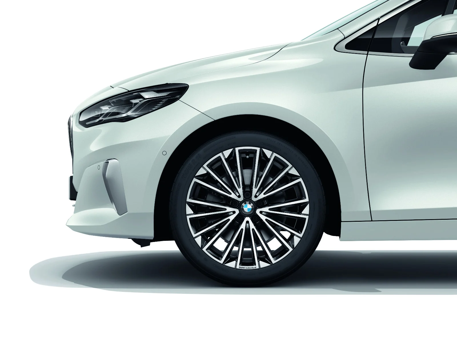 BMW Alufelge Vielspeiche 839 bicolor (jet black uni/hochglanzpoliert) 8Jx19 ET 46 2er U06