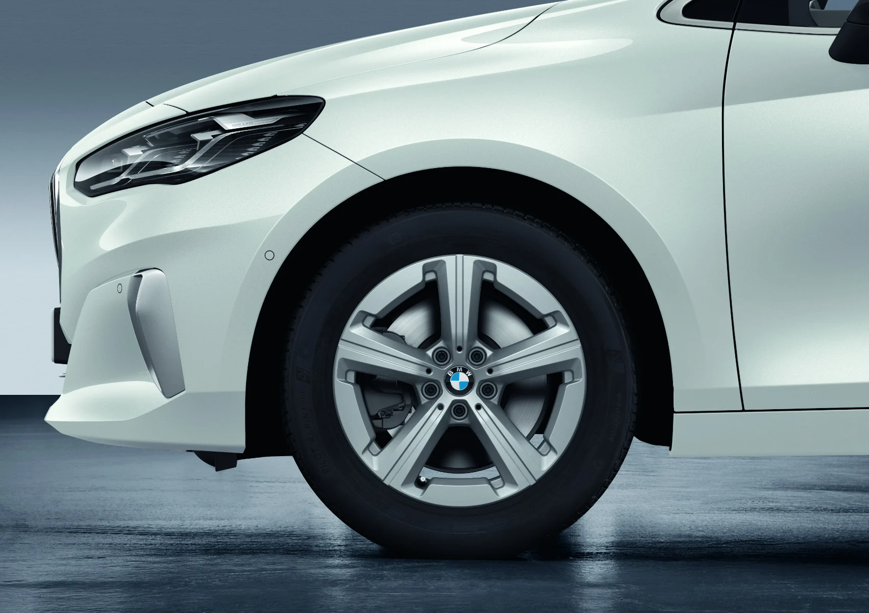 BMW Alufelge Sternspeiche 875 lightning grey 7Jx17 ET 41 2er U06 X1 U11