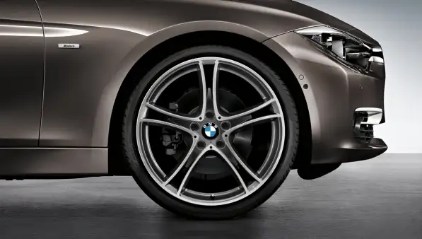 BMW Alufelge Doppelspeiche 361 ferricgrey/glanzgedreht 8J ET36 3e