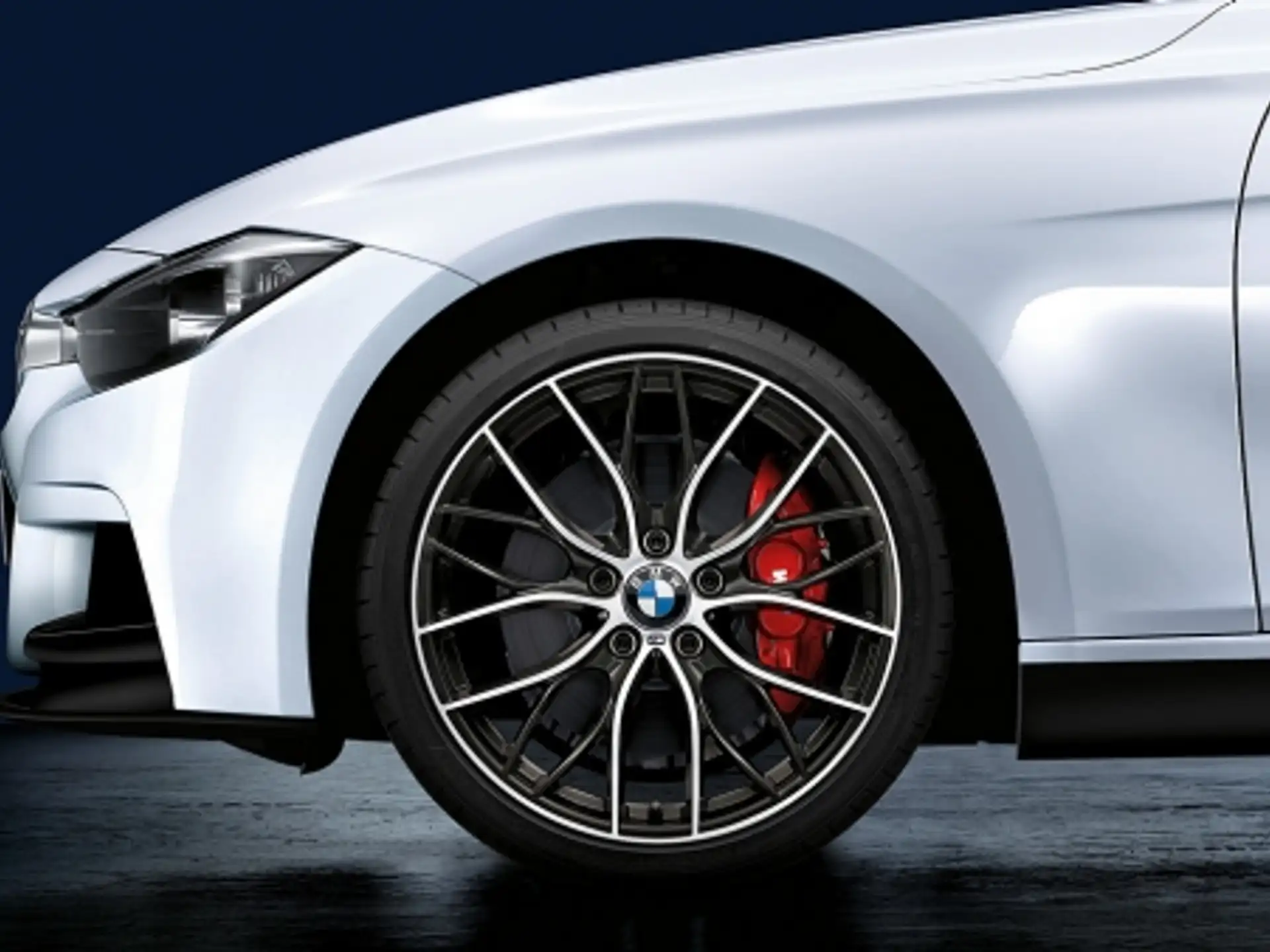 BMW Alufelge M Doppelspeiche 405 silber/glanzgedreht 8,5Jx20 ET47 3er F30/F31 4er F32/F33/F36