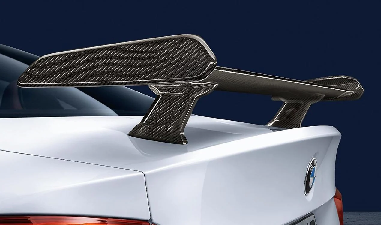 BMW M Performance Heckspoiler Carbon durchströmt M4 F82