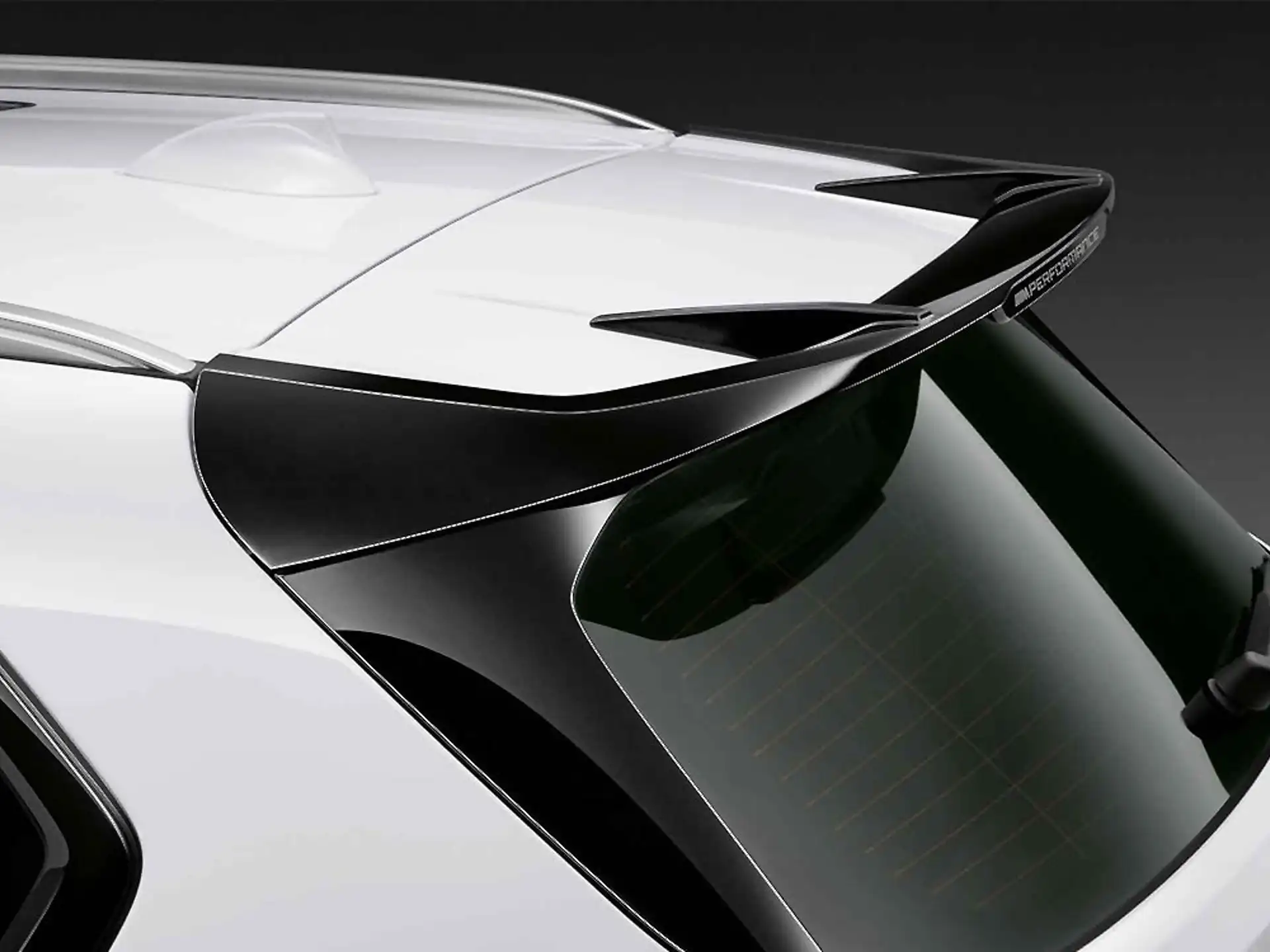 BMW M Performance Heckspoiler schwarz hochglänzend durchströmt X5 G05