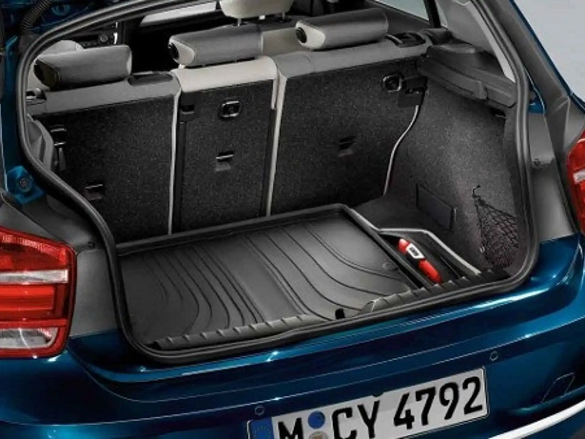BMW Gepäckraumformmatte 1er F20 F21