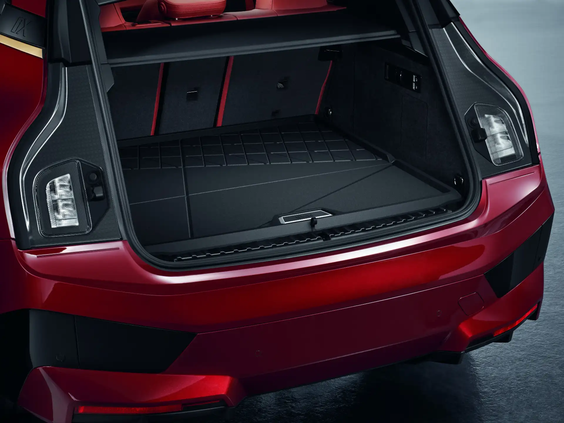BMW Gepäckraumformmatte iX I20