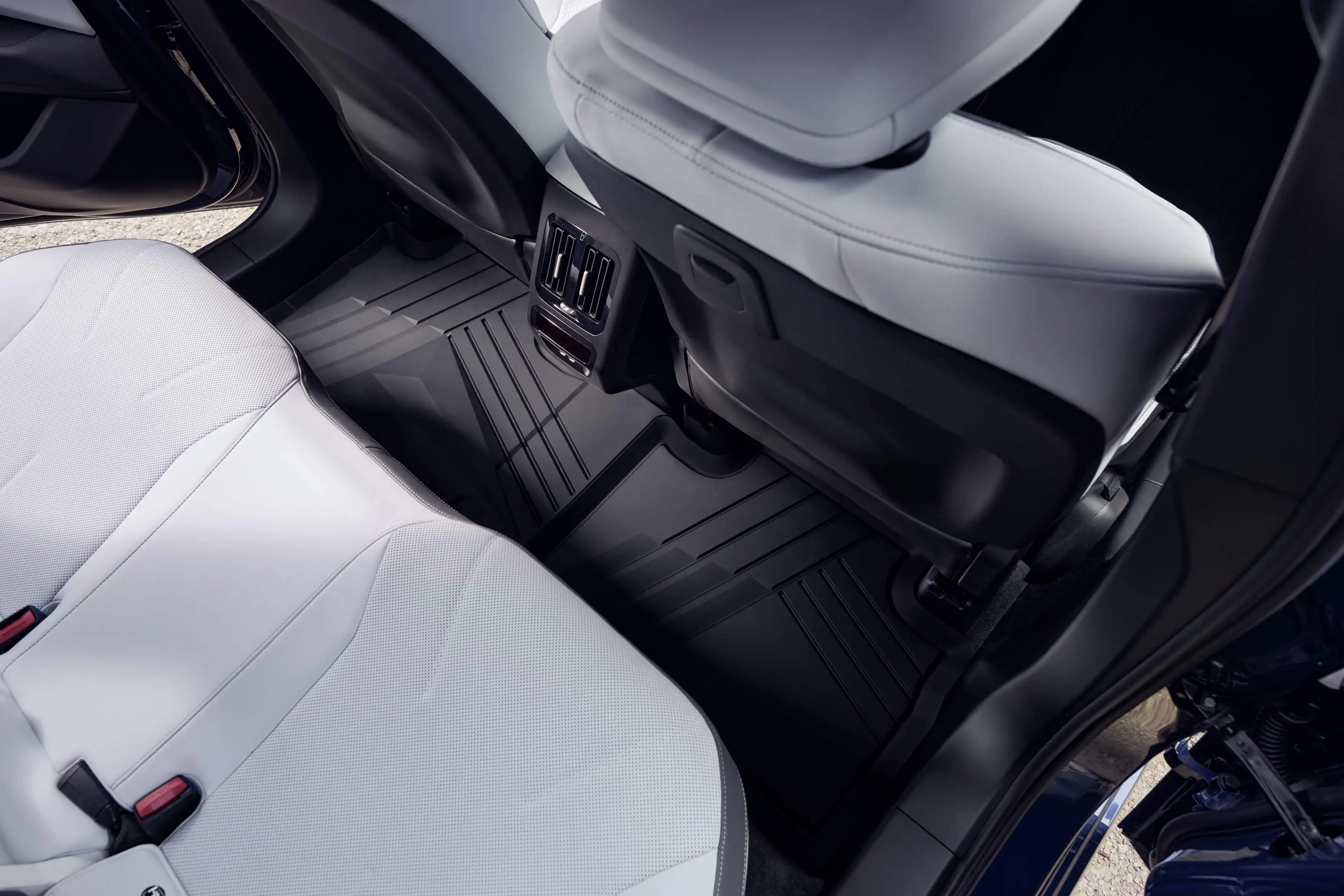 BMW Allwetter Satz Fussmatten hinten iX3 NA5