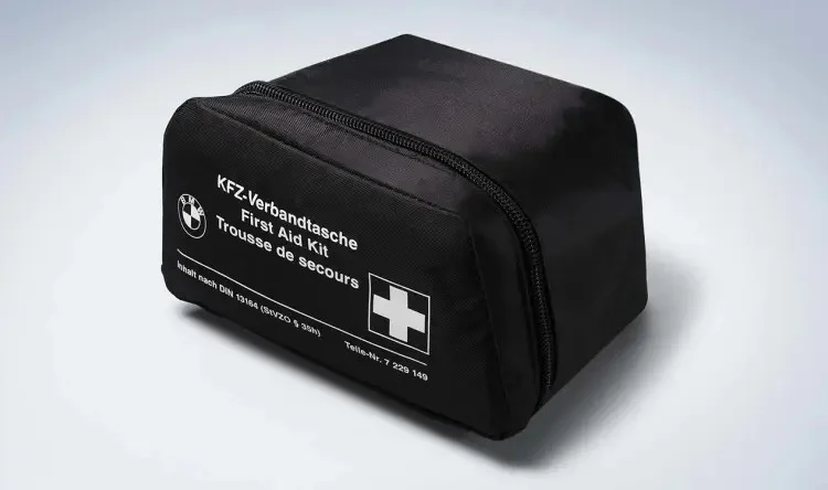 BMW Erste Hilfe Set Tasche