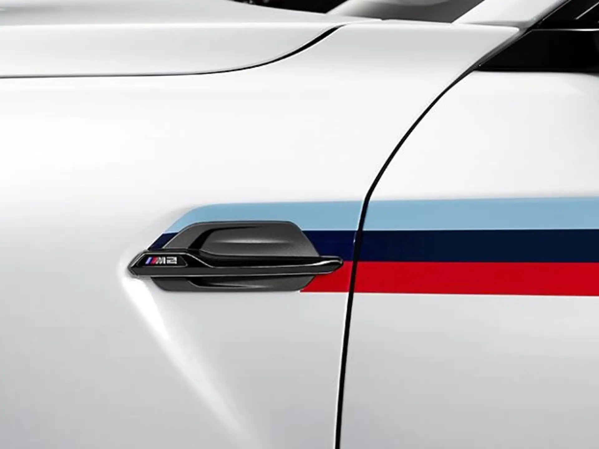 BMW M Performance Zierstäbe Seitenwand hochglanz schwarz M2 F87