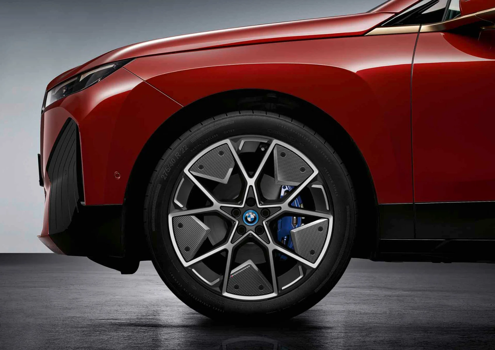 BMW Sommerkompletträder M Performance Aerodynamicrad Carbon 1022M bicolor (jetblack uni / glanzgefräst) 22 Zoll RDCi iX I20 Pirelli
