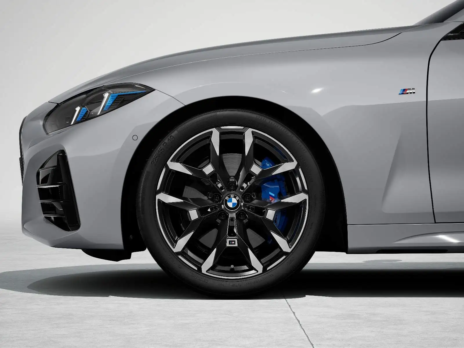 BMW Alufelge M Doppelspeiche 995 bicolor (jet black uni/hochglanz