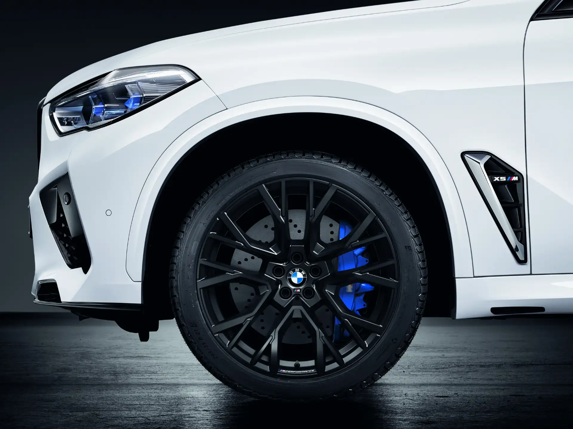 BMW Sommerkompletträder M Performance Sternspeiche 809M jetblack matt 21/22 Zoll RDCi X5M LCI F95 X6M LCI F96 Pirelli (Mischbereifung)