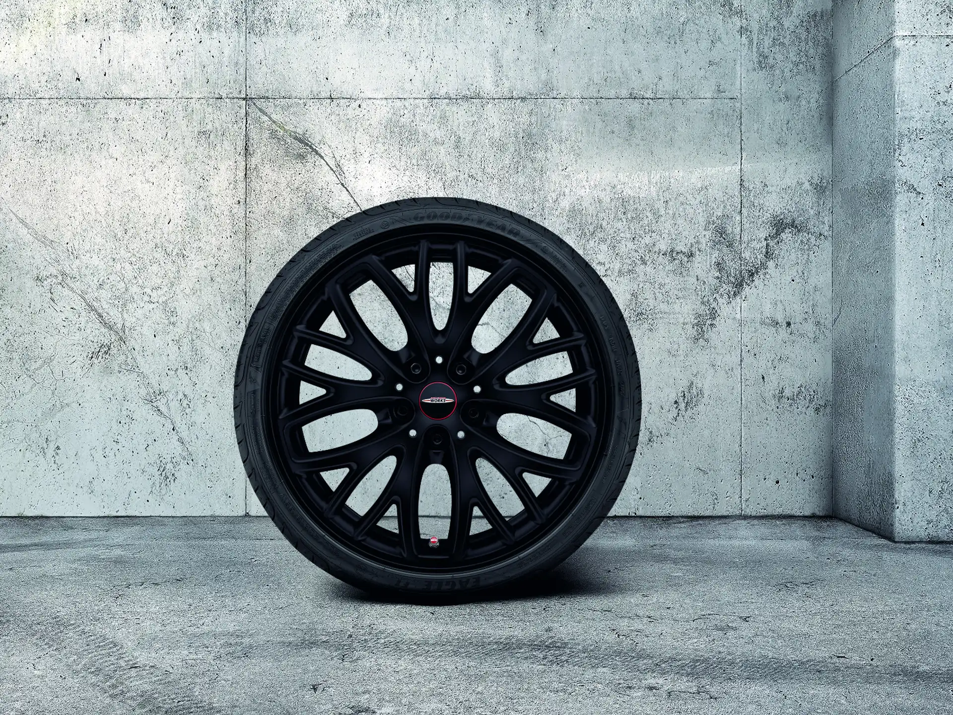 MINI Sommerkompletträder JCW Cross Spoke 506 jetblack matt 18 Zoll RDCi F56 F57 Pirelli
