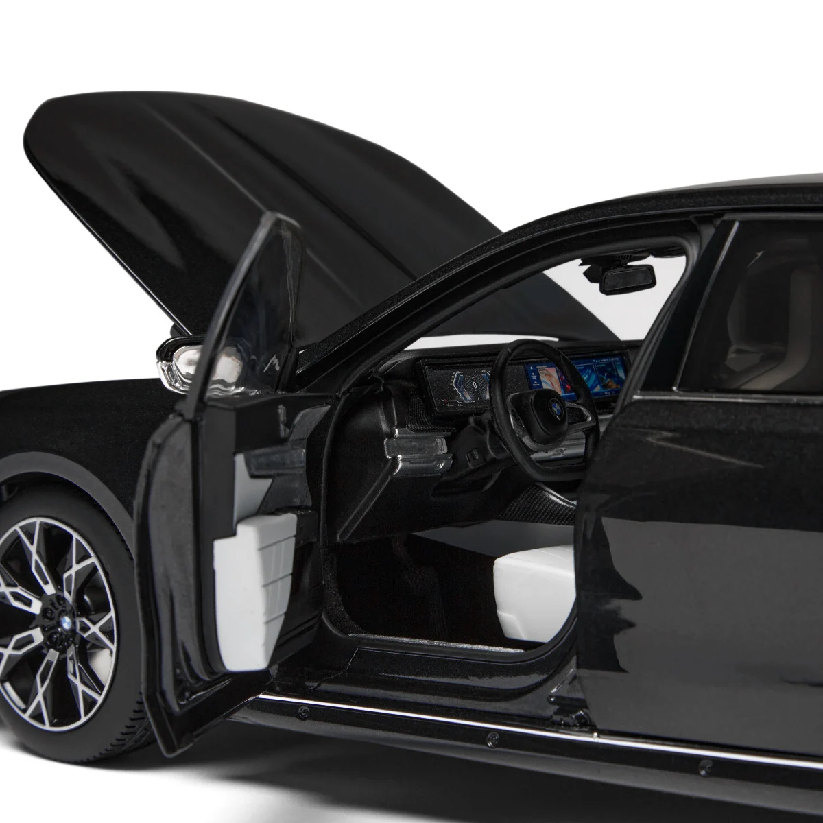 BMW Miniatur i7 1:18