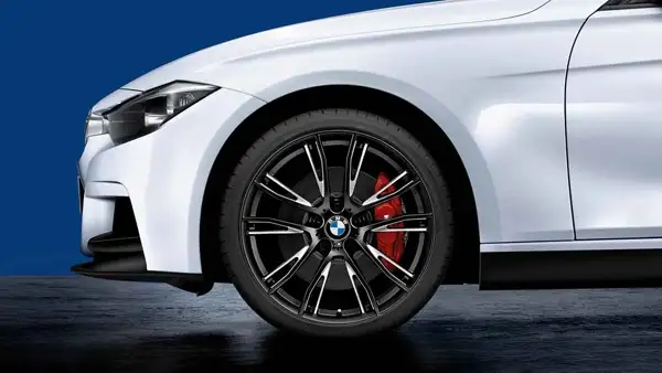 BMW Alufelge M Performance Doppelspeiche 624 20 Zoll schwarz/silb