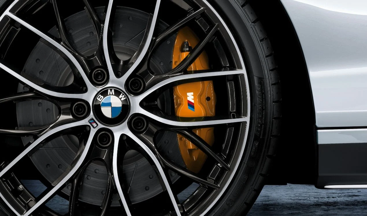 BMW M Performance Bremssattelgehäuse orange rechts 1er F20 F21 2er F22 F23 3er F30 F31 F34 4er F32 F33 F36