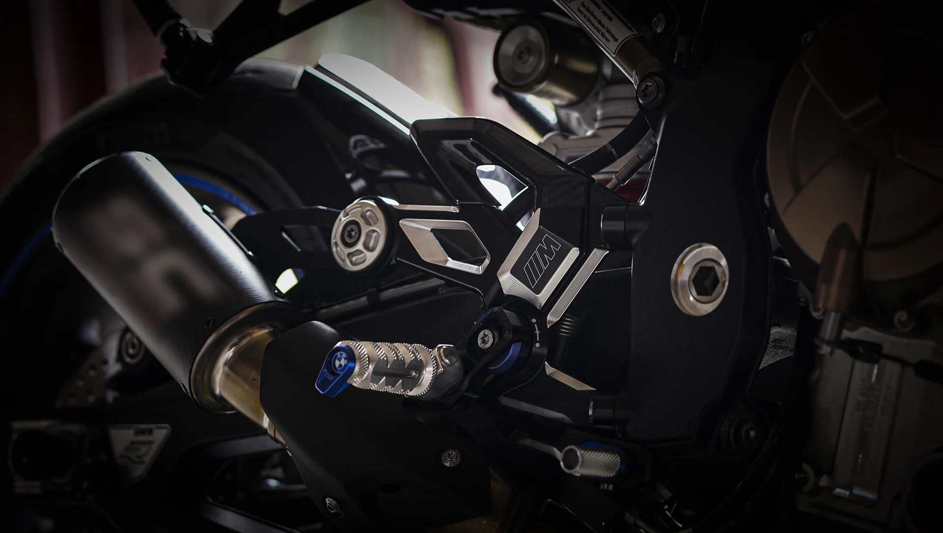 BMW Satz Fussrastenanlage rechts für Motorrad K63