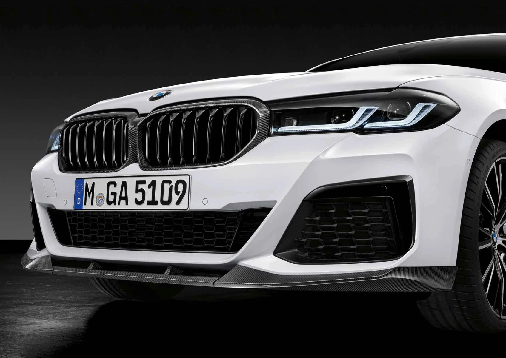 BMW M Performance Frontziergitter Carbon 5er G30 G31 LCI ab 07/2020