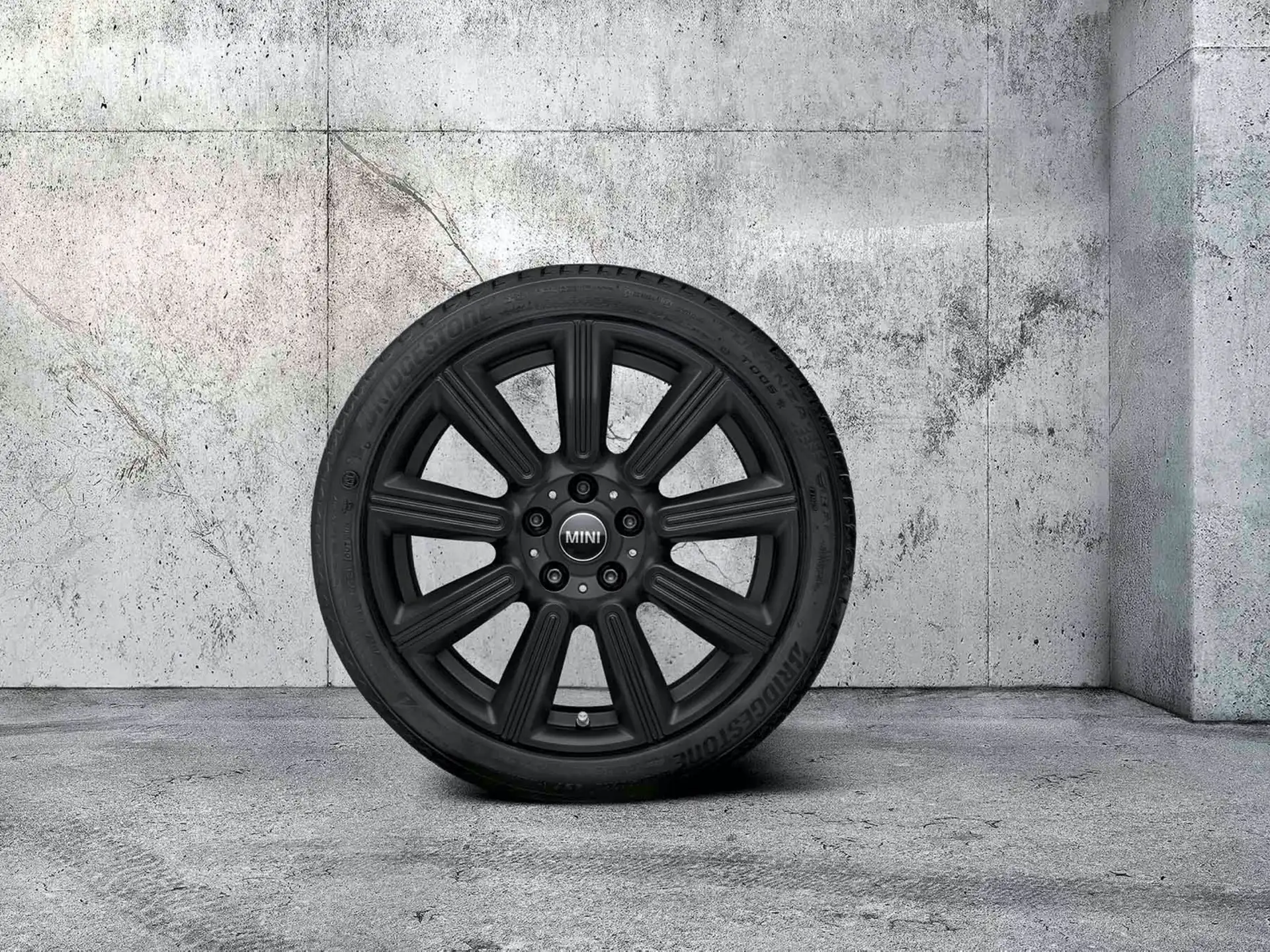 MINI Sommerkompletträder Multiray Spoke 591 anthrazit matt 18 Zoll RDCi F54 Bridgestone