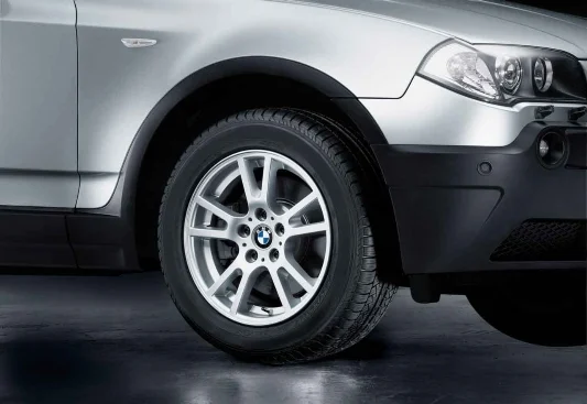BMW Alufelge Doppelspeiche 148 silber 17 Zoll
