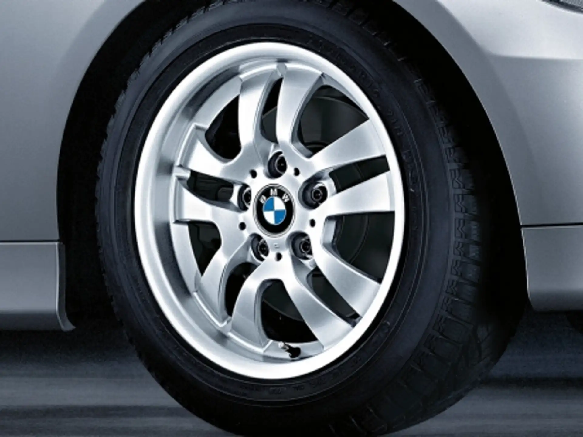 BMW Alufelge Doppelspeiche 154 silber 7Jx16 ET34 3er E90/E91 Vorderachse / Hinterachse