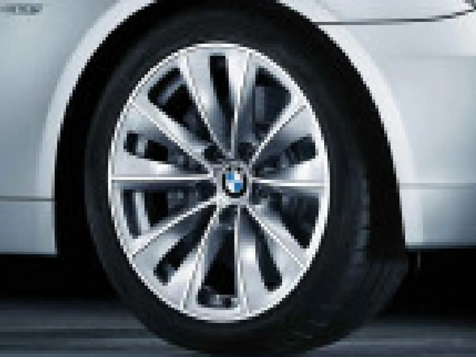 BMW Alufelge Doppelspeiche 247 geschmiedet 8Jx18 ET20 5er E60/E61