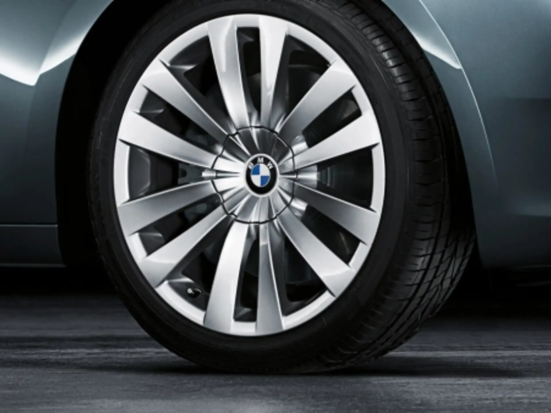 BMW Alufelge Doppelspeiche 253 silber 8,5Jx20 ET25 5er F07 7er F01/F02/F04